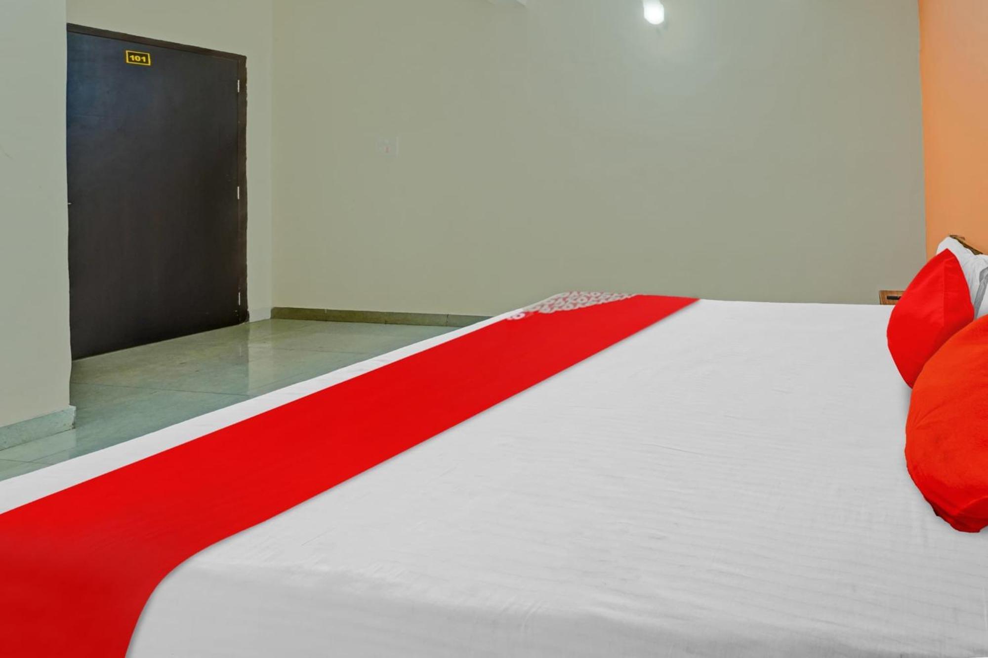 Hotel O Grand Paradise Inn & Banquet Hall Patna  Esterno foto